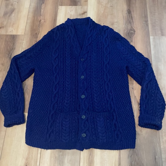Vintage Handmade chunky Cable knit navy blue cardigan sweater - Picture 13 of 16